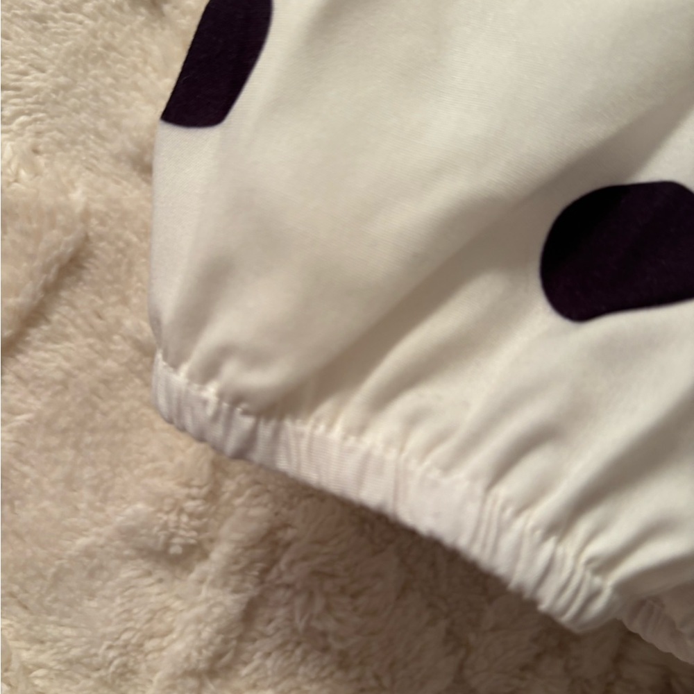 Women’s Elegant White and Black Polka Dot Mini Dress - Picture 6 of 7
